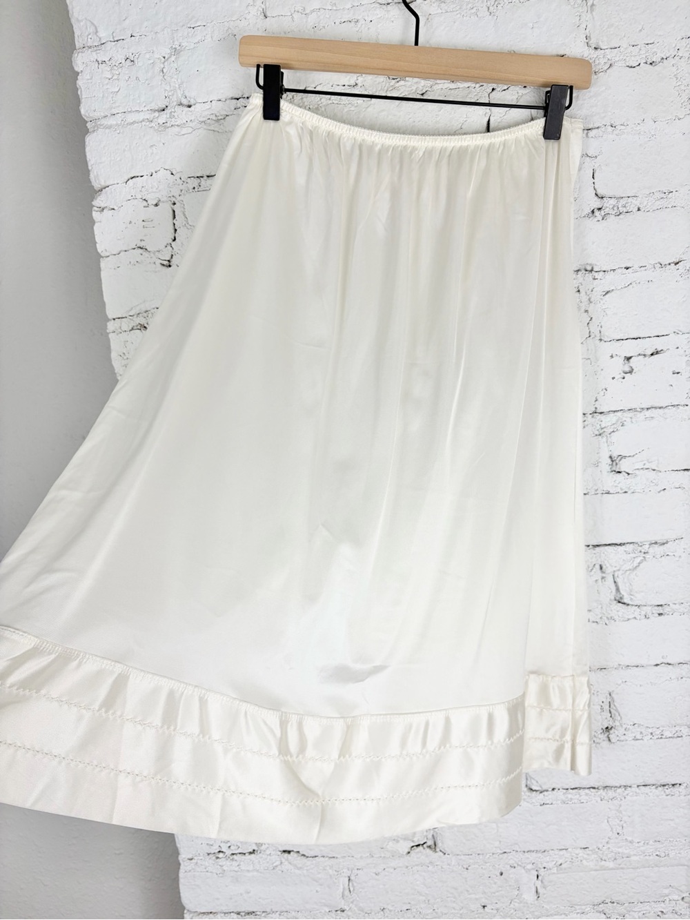 VTG 80s Antron III VTG Nylon White Half Slip Skirt 18W 20W 2X - Picture 4 of 7